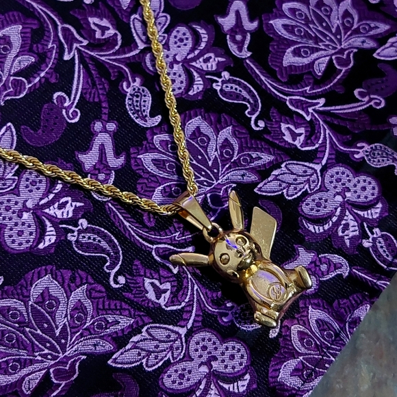 18K Gold Plated Pikachu Pendant with 18K Gold Plated Rope Chain - Picture 2 of 8